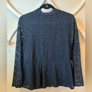 Navy blue Lined lace peplum top size 14/16